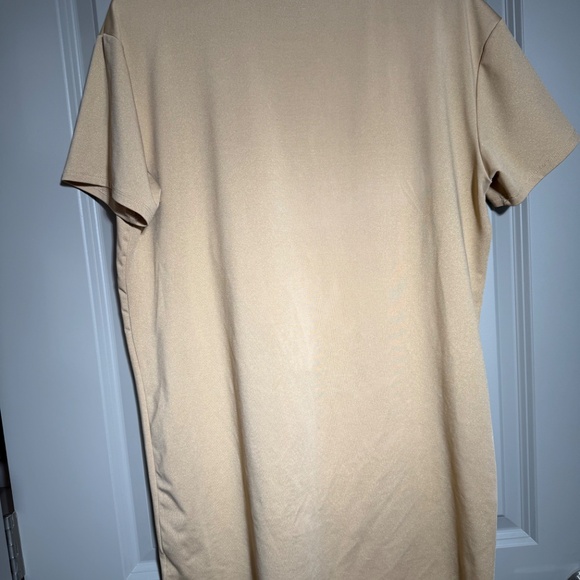 🌴 GUESS Los Angeles Graphic Tee – Size S - Tiger Print - Picture 2 of 3